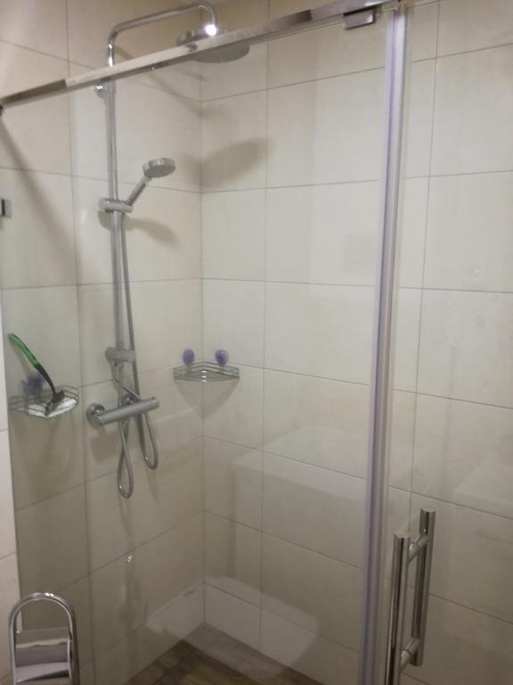 Apartment Victoria Dobra Voda Bagian luar foto